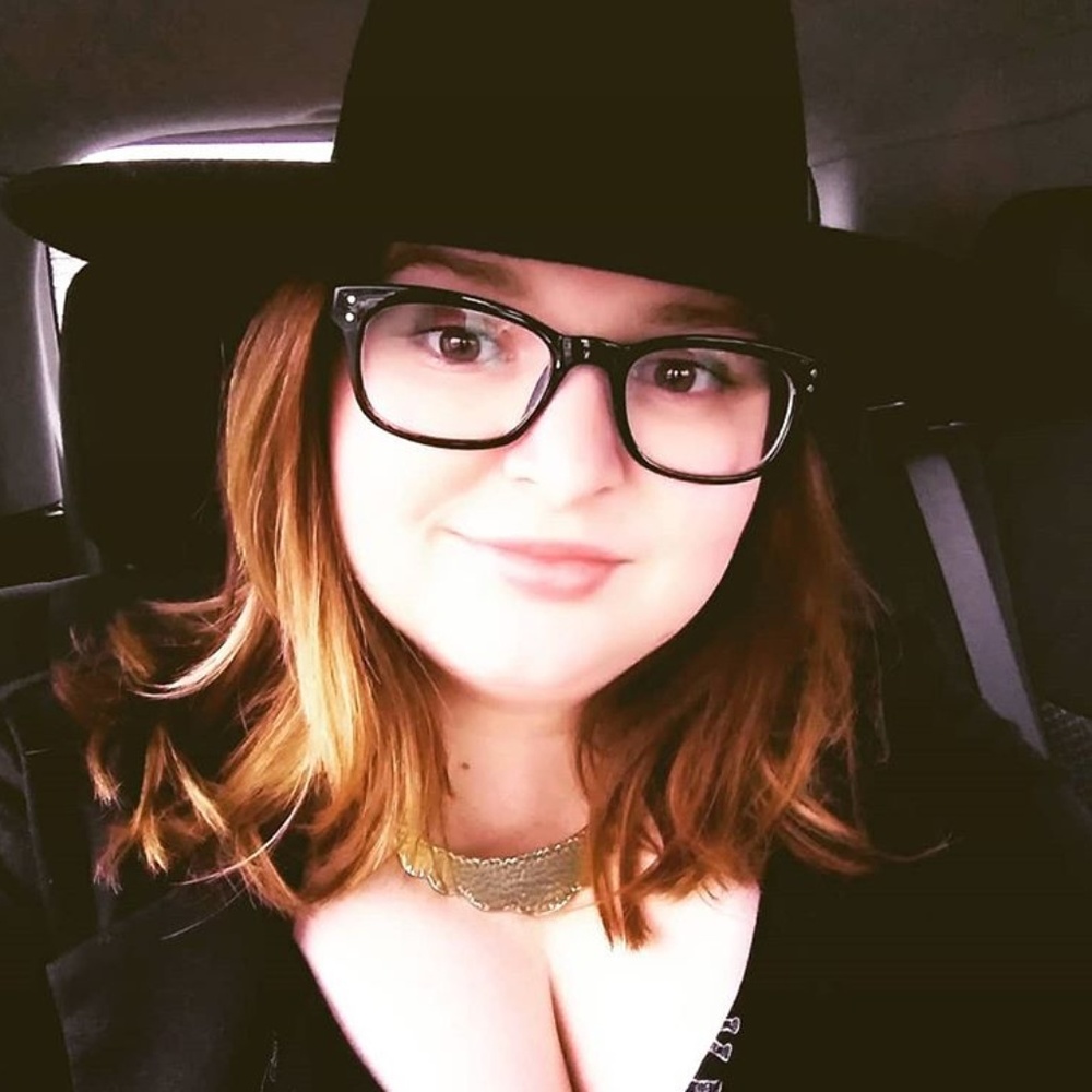 Meet your Posher, Skylar